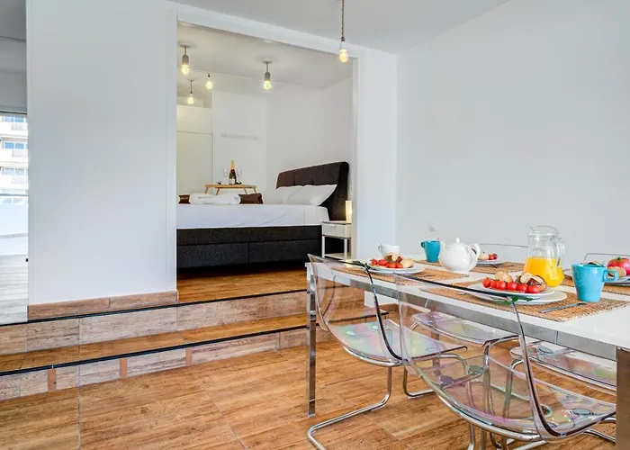 Apartamento Lovely View To The Sea